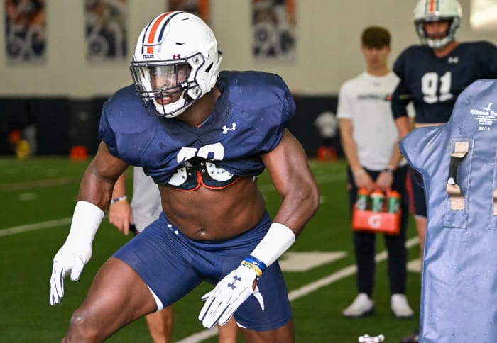 Derick Hall (29) at Auburn football practice on Friday, March 18, 2022 in Auburn, Ala. Todd Van Emst/AU Athletics